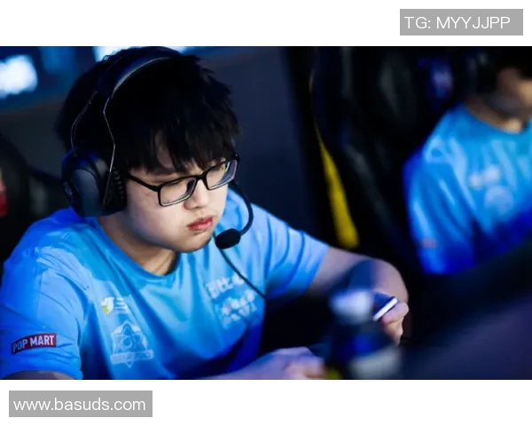 武汉滑板队与上海滑板队赛后复盘分析比赛节奏与策略对比 武汉滑板队与上海滑板队赛后复盘分析比赛节奏与策略对比