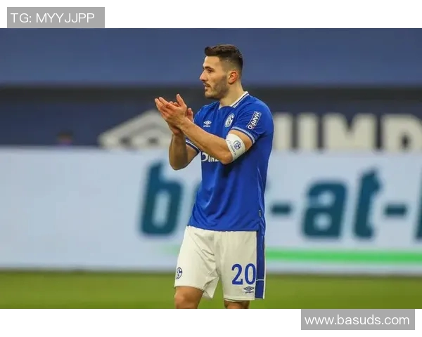 沙尔克04惨遭弗赖堡击败,连败颓势难挽回 沙尔克04惨遭弗赖堡击败,连败颓势难挽回